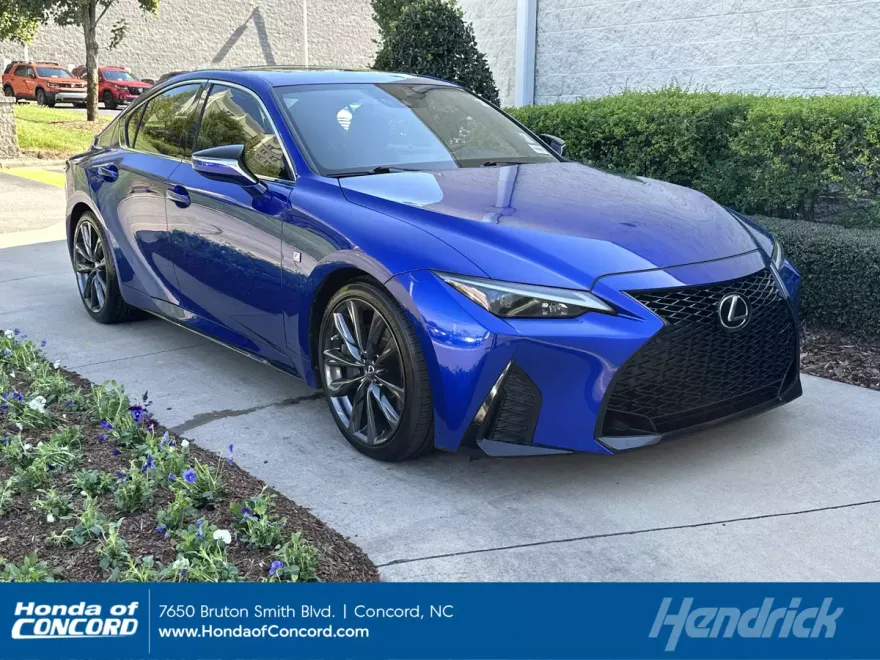 2021 Lexus IS 350 F SPORT photo 1