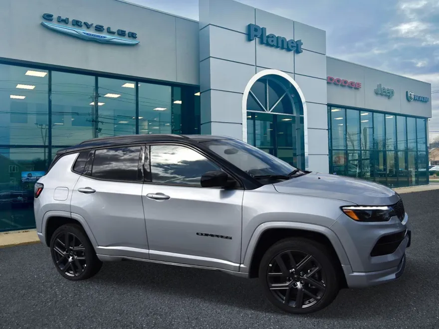 2025 Jeep Compass Limited photo 1