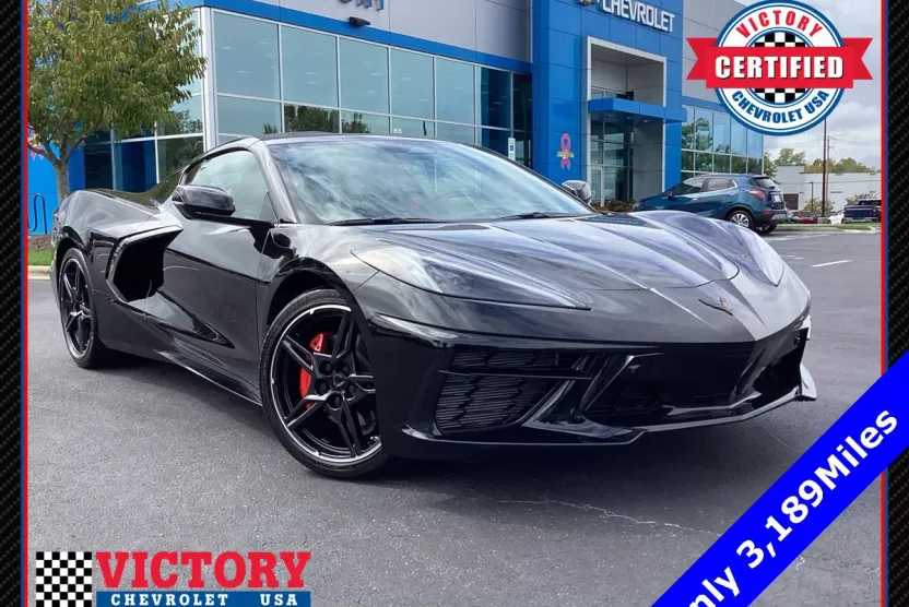 2024 Chevrolet Corvette Stingray 2LT photo 1