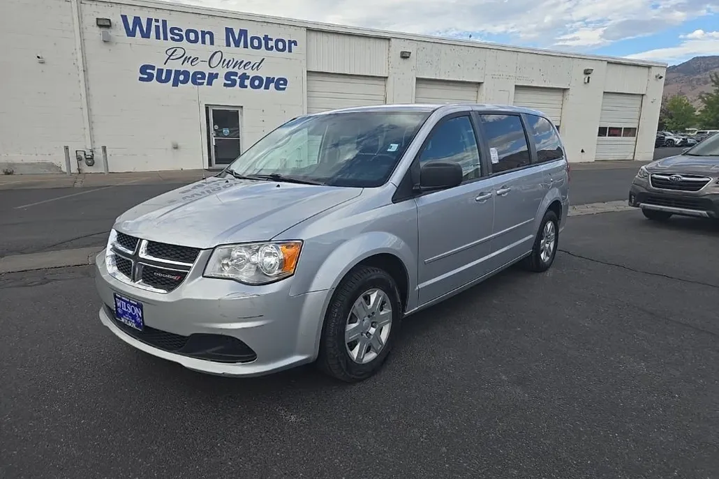 2012 Dodge Grand Caravan SE photo 1