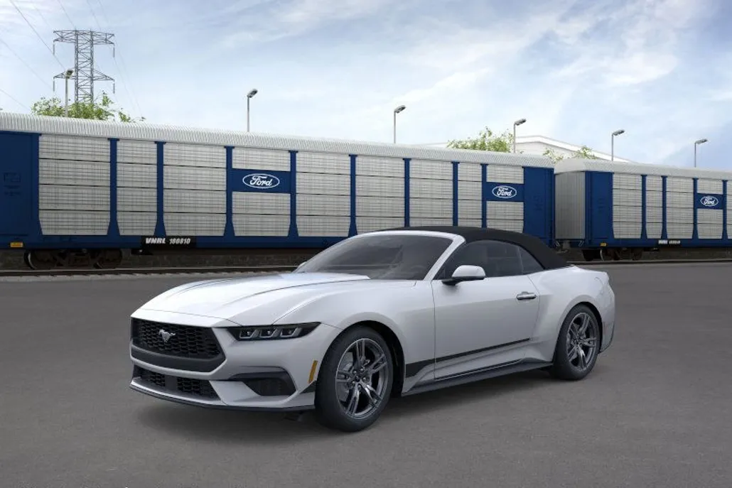 2025 Ford Mustang EcoBoost Convertible photo 1
