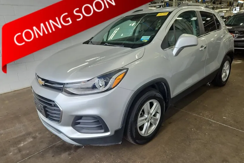 2020 Chevrolet Trax LT photo 1