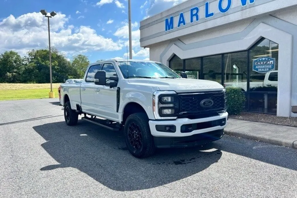 2025 Ford F-350 XLT photo 1
