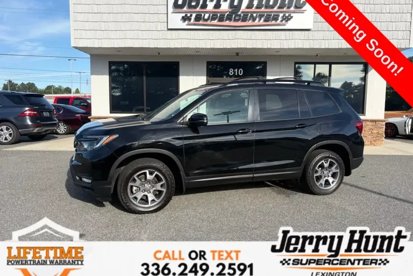 2022 Honda Passport TrailSport photo 1
