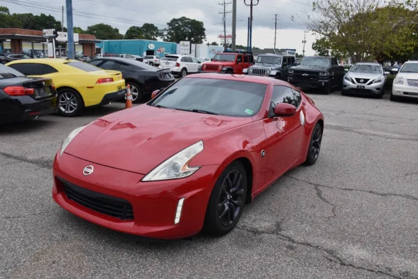 2016 Nissan 370Z Base photo 1