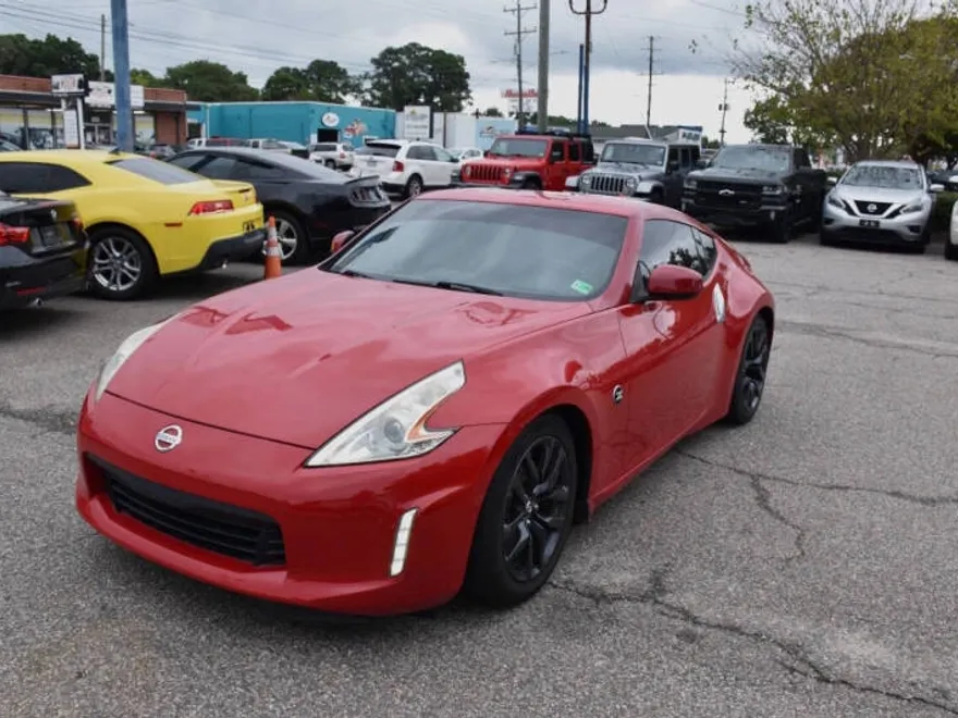 2016 Nissan 370Z Base photo 1