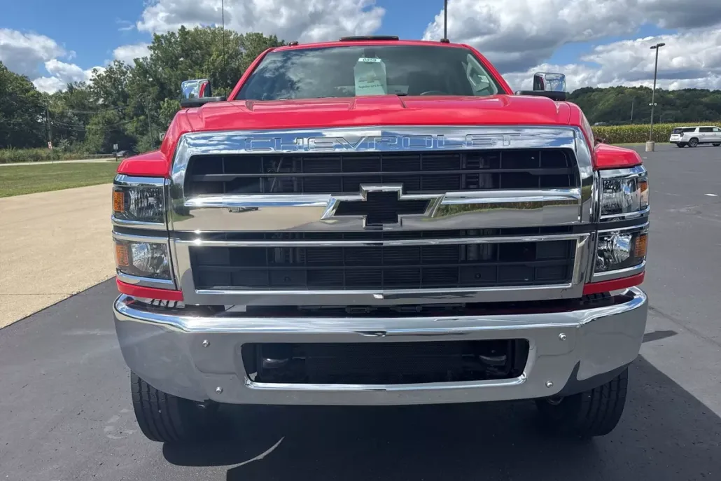 2024 Chevrolet Silverado 4500HD Work Truck photo 1