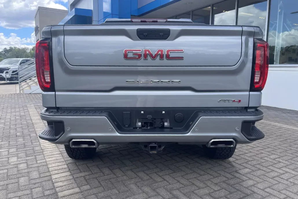 2024 Gmc Sierra 1500 AT4 photo 1