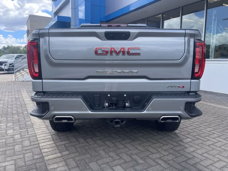 2024 Gmc Sierra 1500 AT4 photo 1
