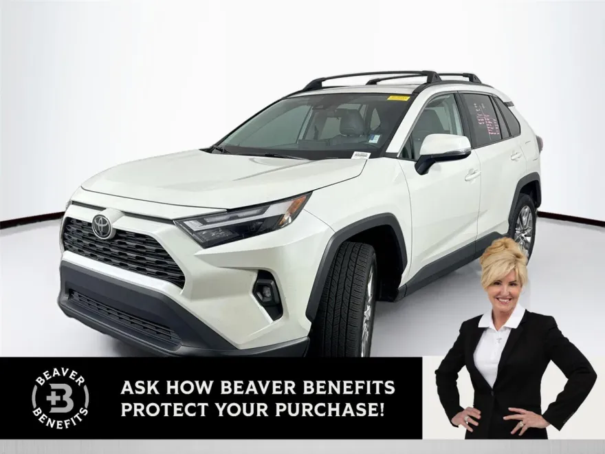 2022 Toyota RAV4 XLE Premium photo 1