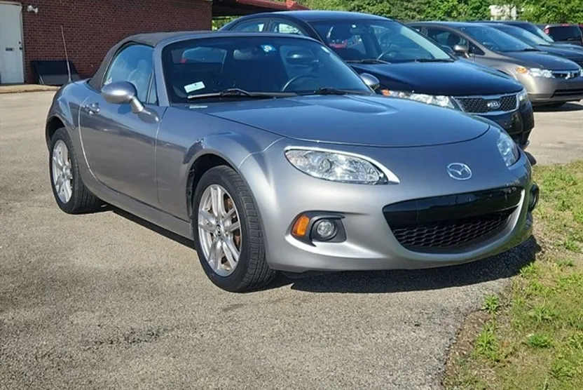 2014 Mazda MX-5 Miata Miata Sport photo 1