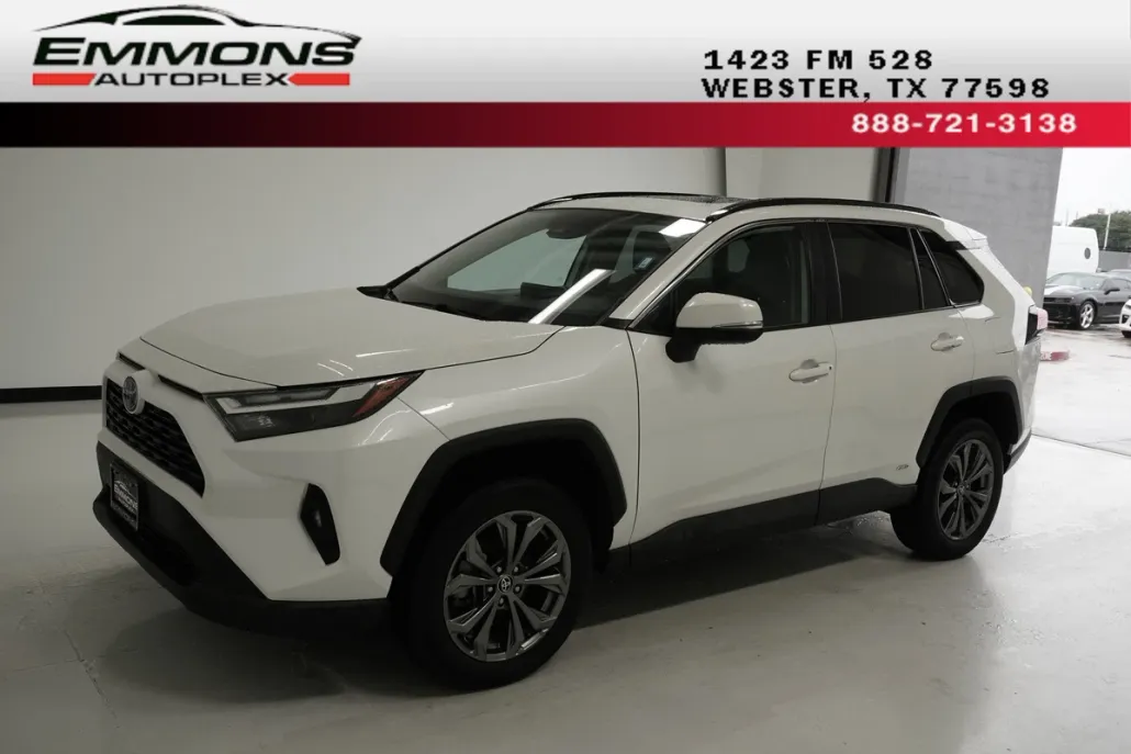 2022 Toyota RAV4 Hybrid XLE Premium photo 1