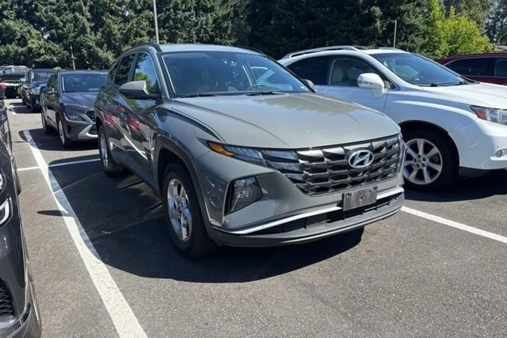 2024 Hyundai Tucson SEL photo 1