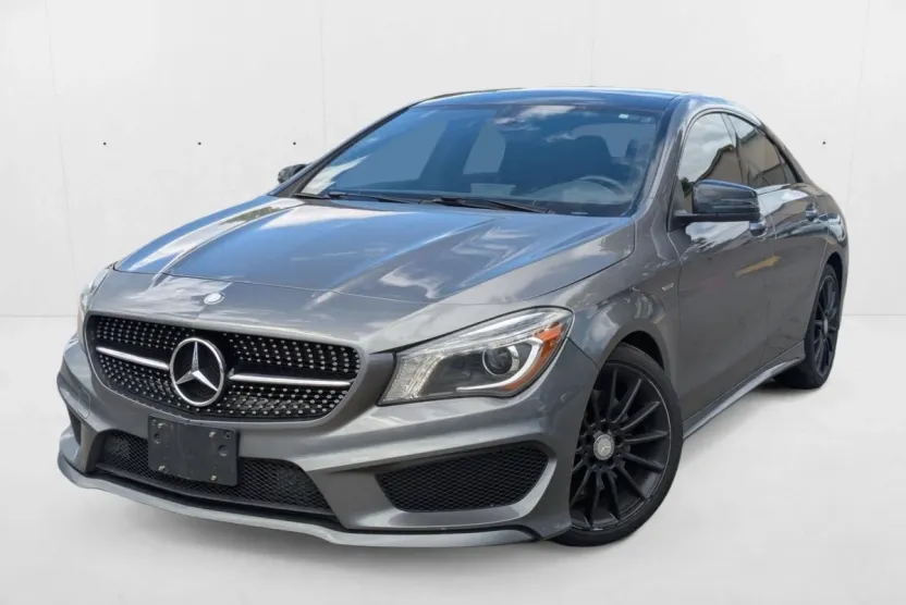 2014 Mercedes Benz CLA 250 4MATIC photo 1