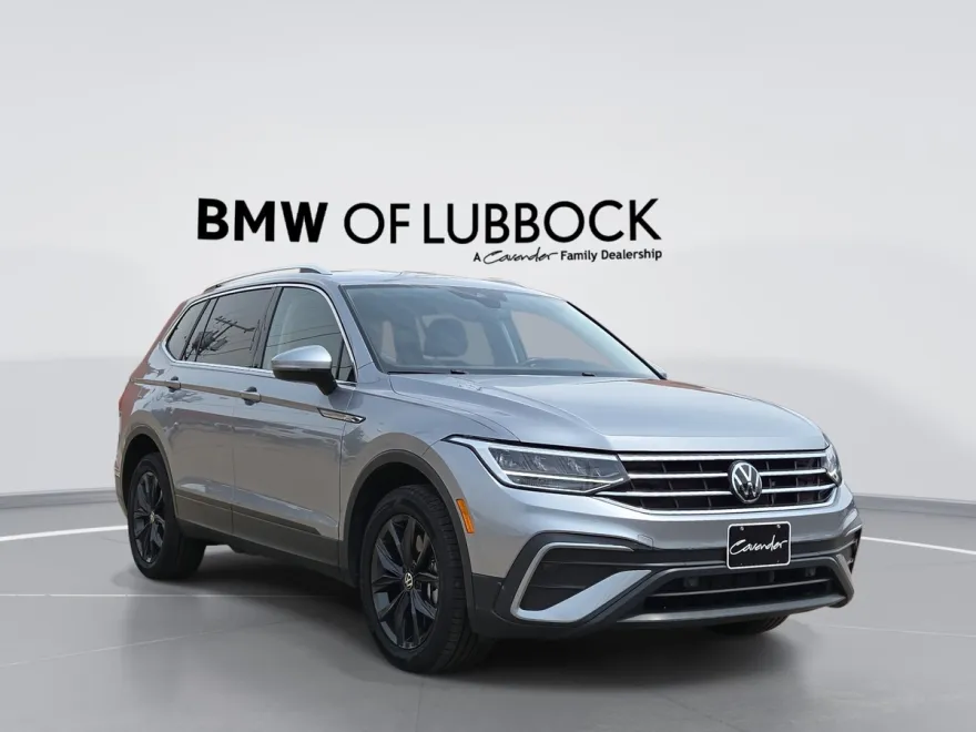 2024 Volkswagen Tiguan SE Wolfsburg Edition photo 1