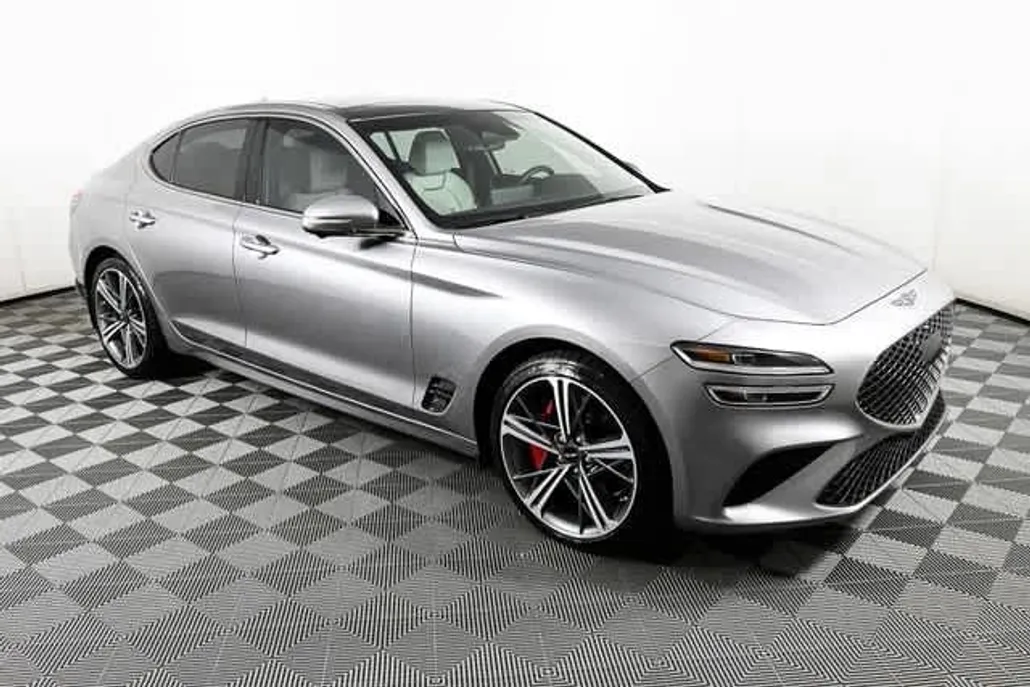 2025 Genesis G70 3.3T Sport Advanced photo 1