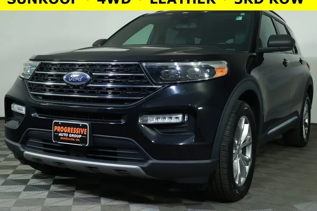 2020 Ford Explorer XLT photo 1
