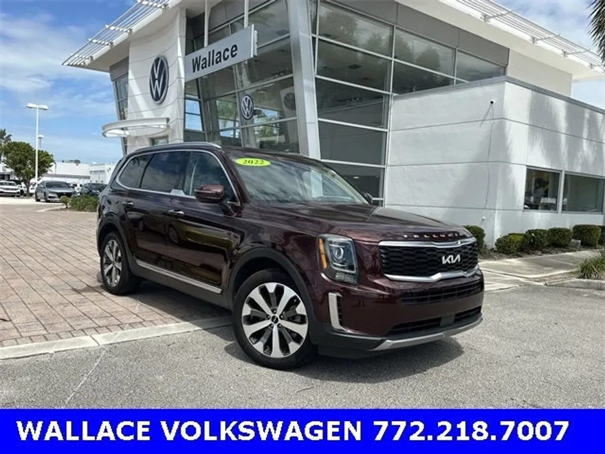 2022 Kia Telluride S photo 1