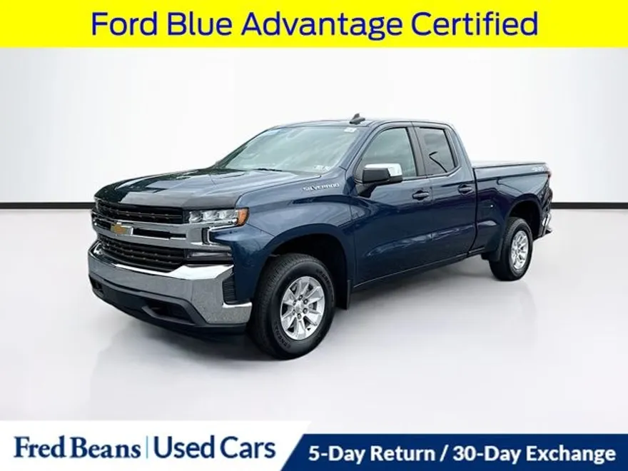 2022 Chevrolet Silverado 1500 LT photo 1