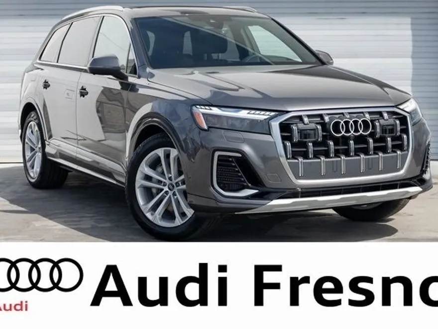 2025 Audi Q7 55 Prestige photo 1