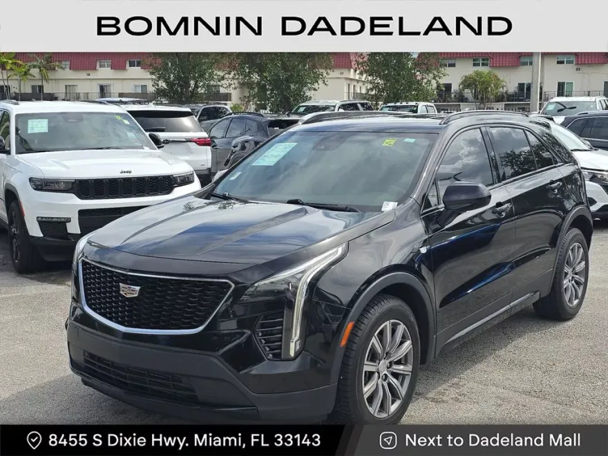 2020 Cadillac XT4 Sport photo 1