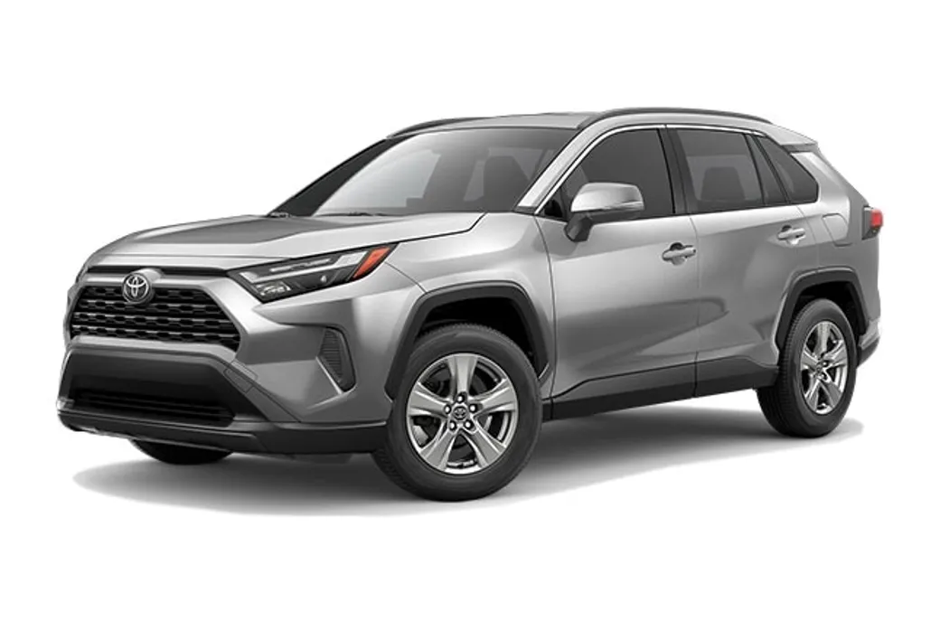 2022 Toyota RAV4 XLE photo 1