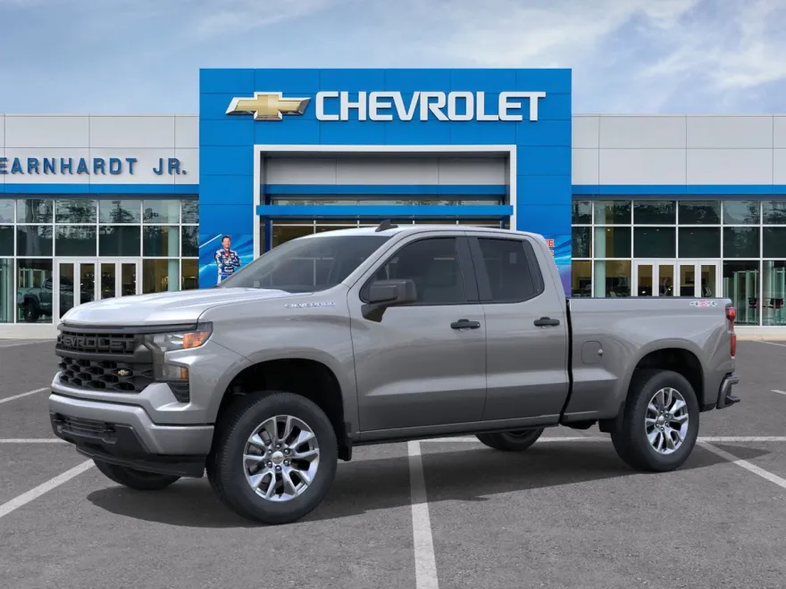 2026 Chevrolet Silverado 1500 Custom photo 1