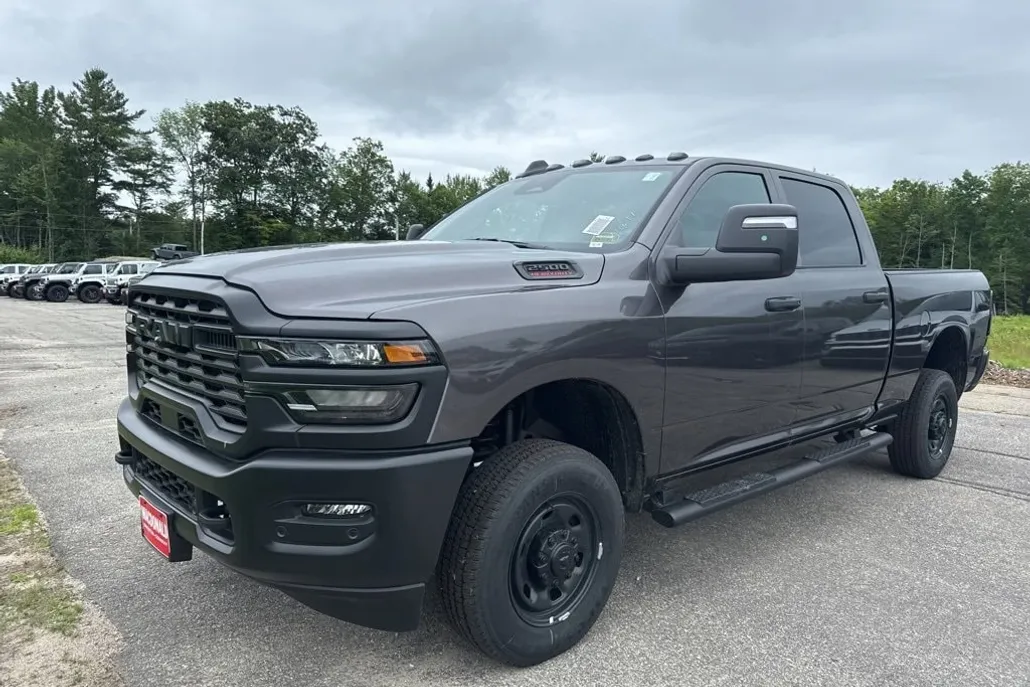2025 Ram 2500 Tradesman photo 1