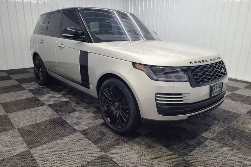 2019 Land Rover Range Rover SuperCharged photo 1