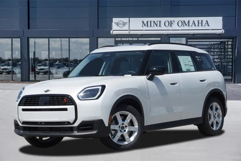 2025 Mini Countryman ALL4 photo 1