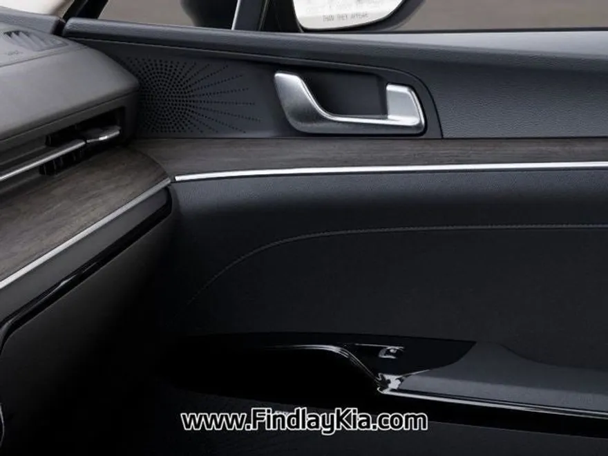 2025 Kia K5 EX photo 27