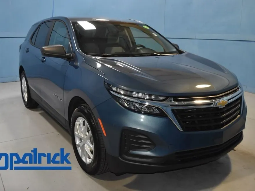 2024 Chevrolet Equinox LS photo 1