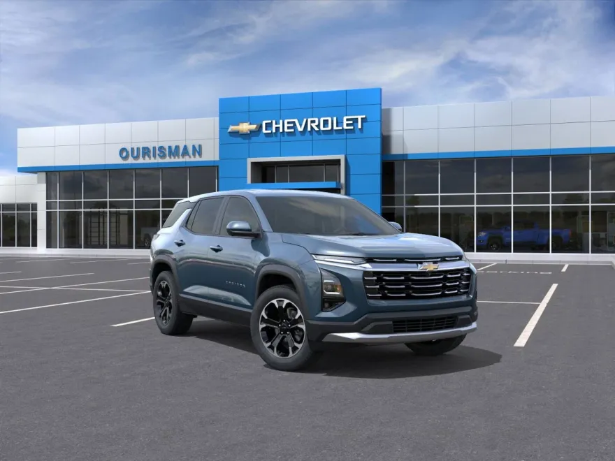 2026 Chevrolet Equinox LT photo 1