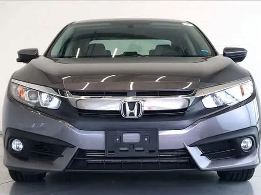 2017 Honda Civic EX-T photo 1