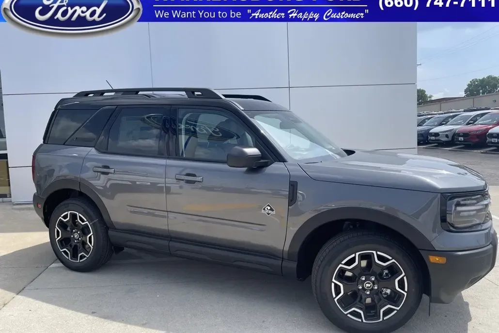 2025 Ford Bronco Sport Outer Banks photo 1