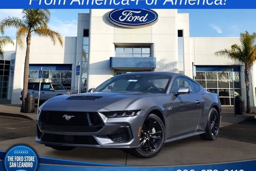 2025 Ford Mustang GT photo 1