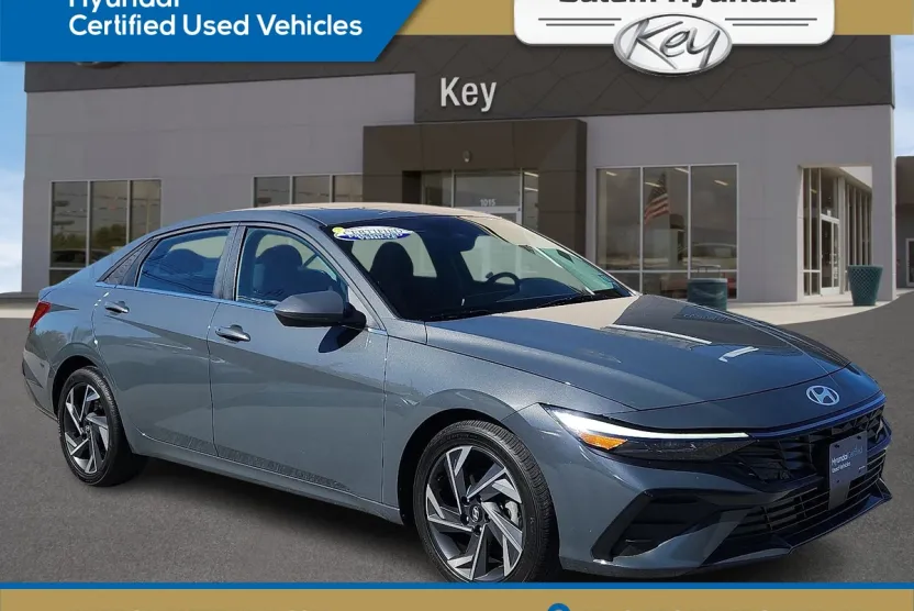 2024 Hyundai Elantra SEL Convenience photo 1