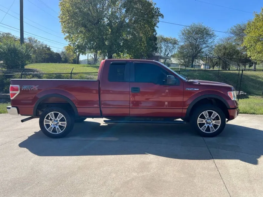 2014 Ford F-150 STX photo 1