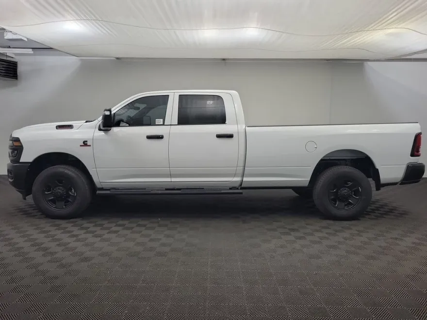 2025 Ram 3500 Tradesman photo 1