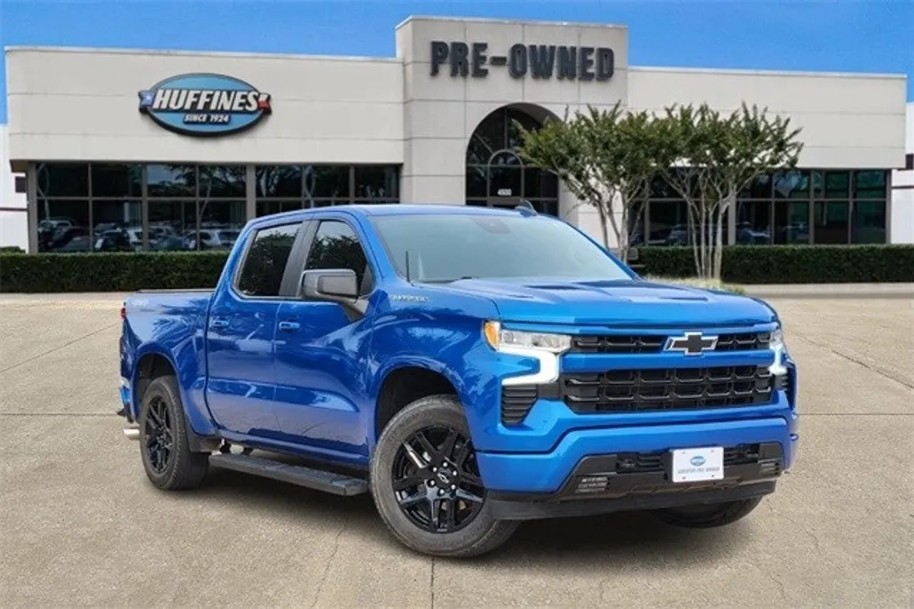 2023 Chevrolet Silverado 1500 RST photo 1
