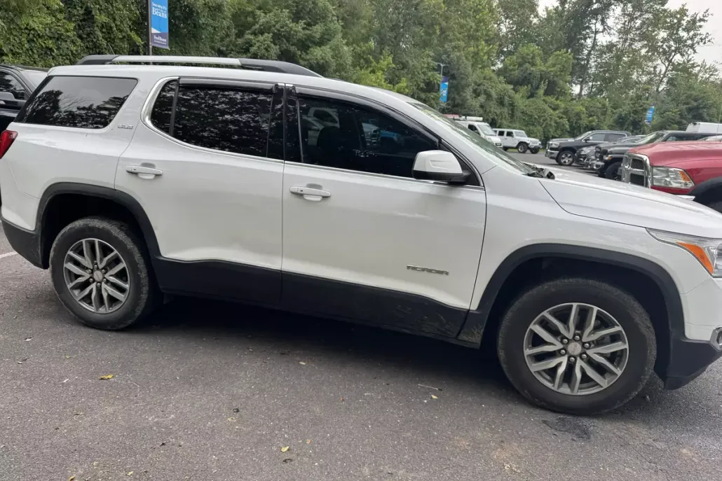 2019 Gmc Acadia SLE photo 1