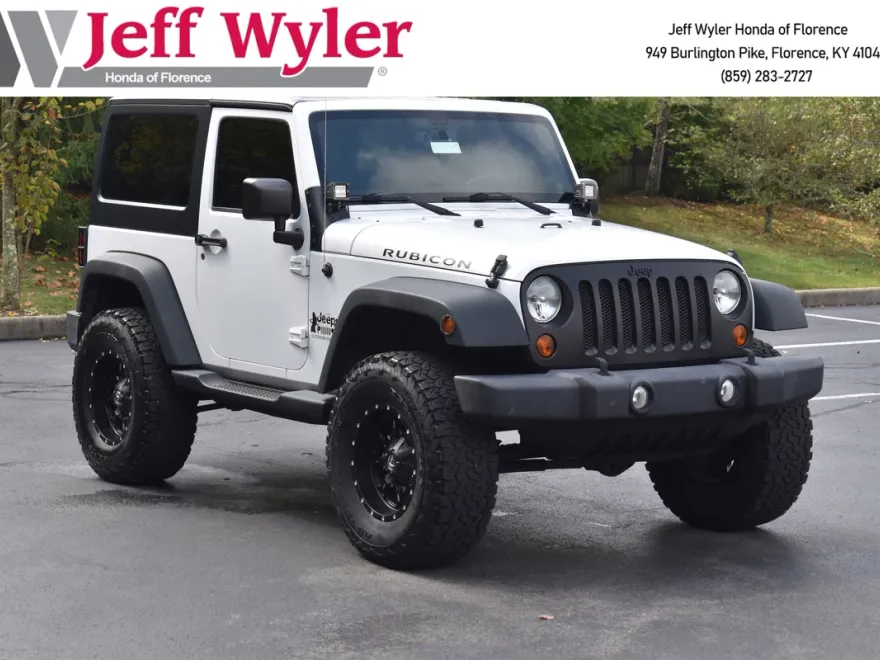 2013 Jeep Wrangler Rubicon photo 1