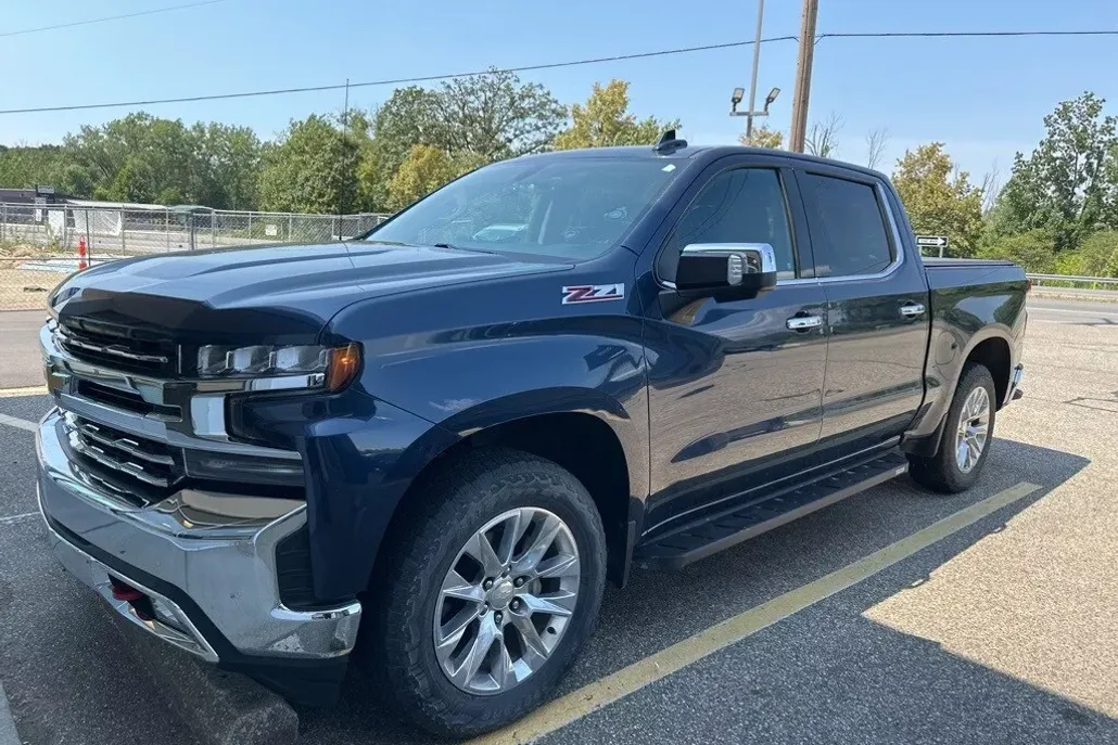 2020 Chevrolet Silverado 1500 LTZ photo 1