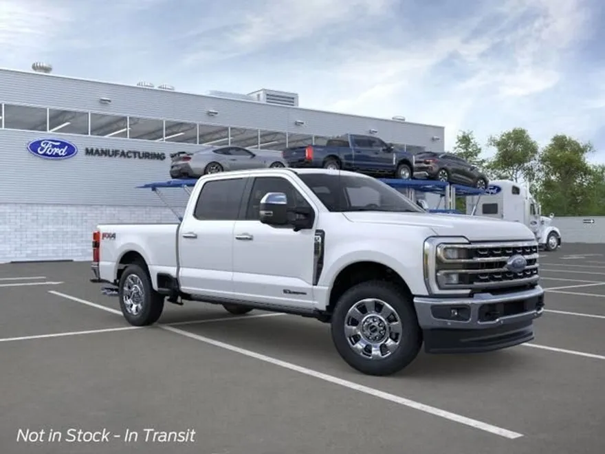 2025 Ford F-250 Lariat photo 1