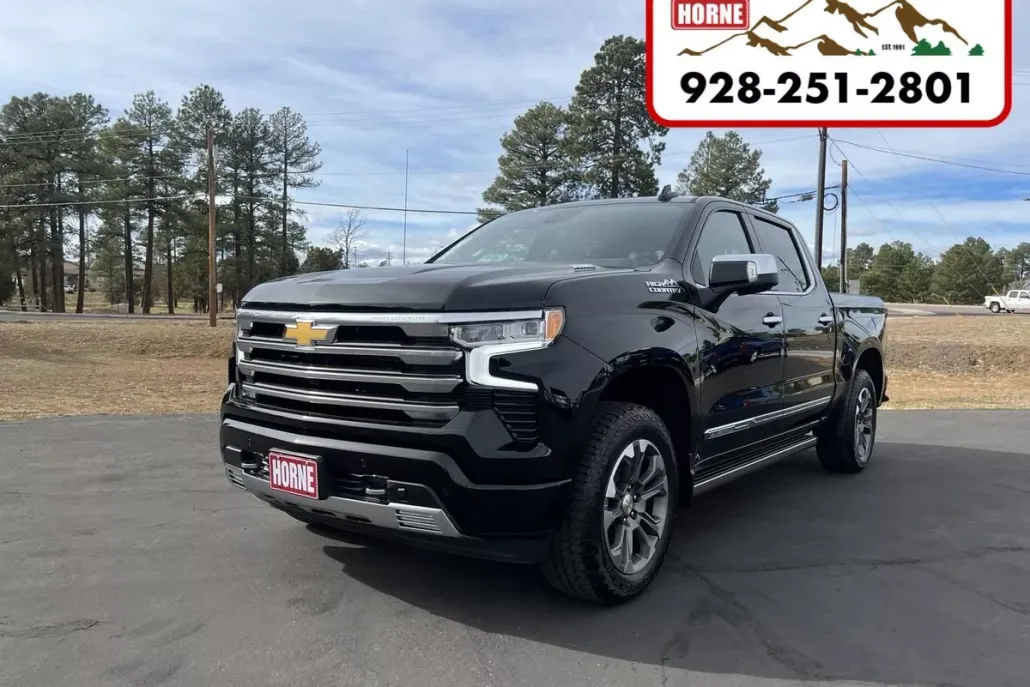 2025 Chevrolet Silverado 1500 High Country photo 1