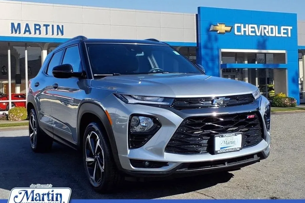 2023 Chevrolet Trailblazer RS photo 1