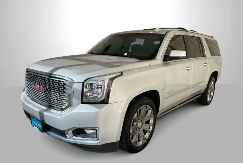 2015 Gmc Yukon XL Denali photo 1