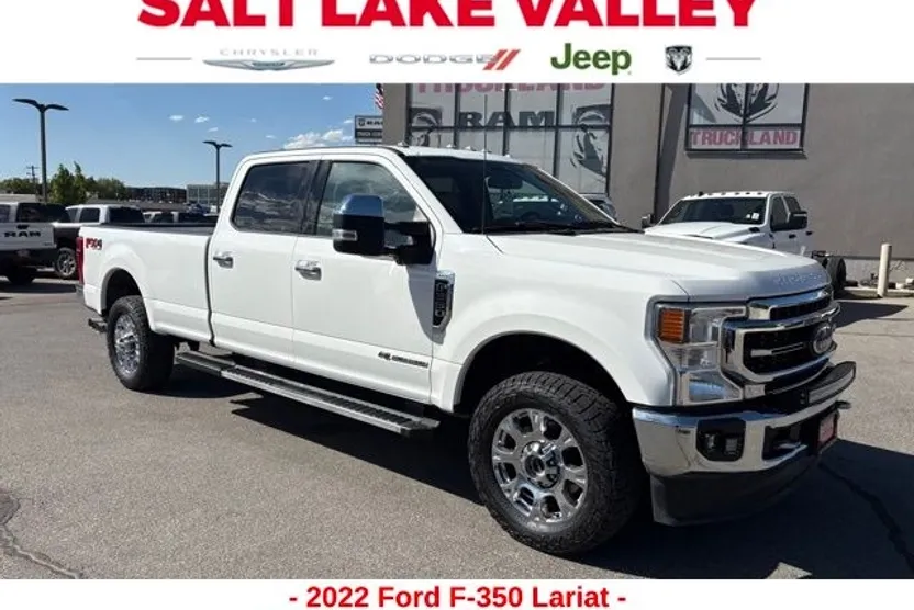 2022 Ford F-350 Lariat photo 1