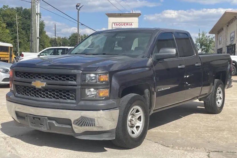 2015 Chevrolet Silverado 1500 LS photo 1