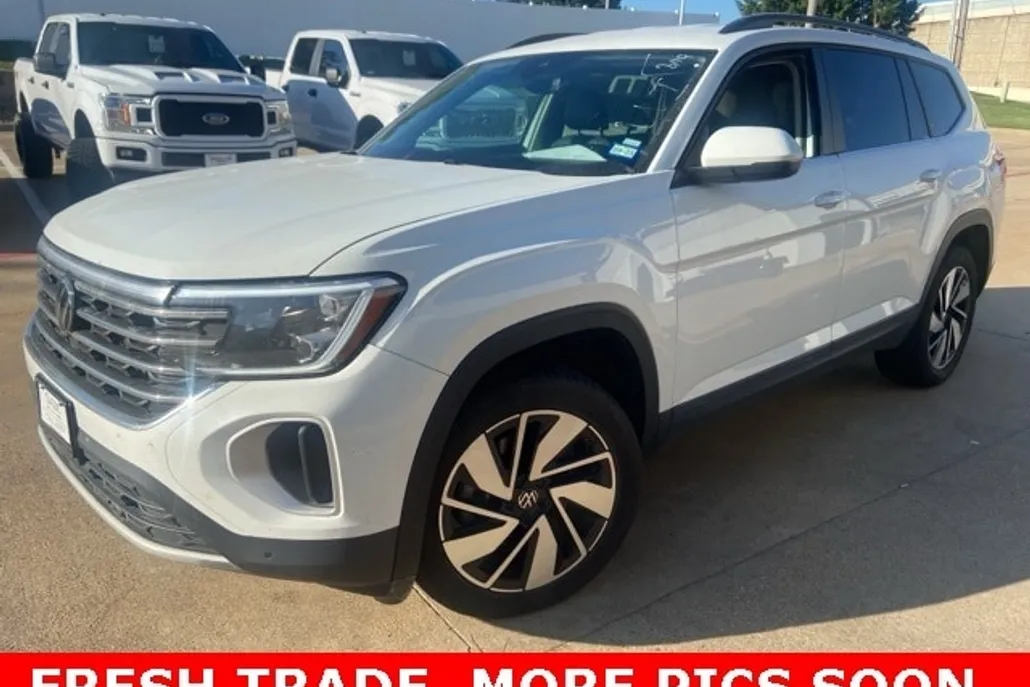 2024 Volkswagen Atlas SE Technology photo 1
